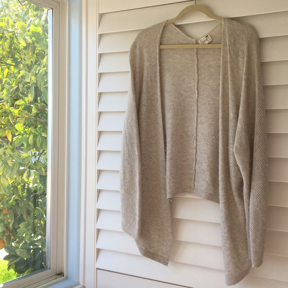 Knit Cardigan 💃🏽